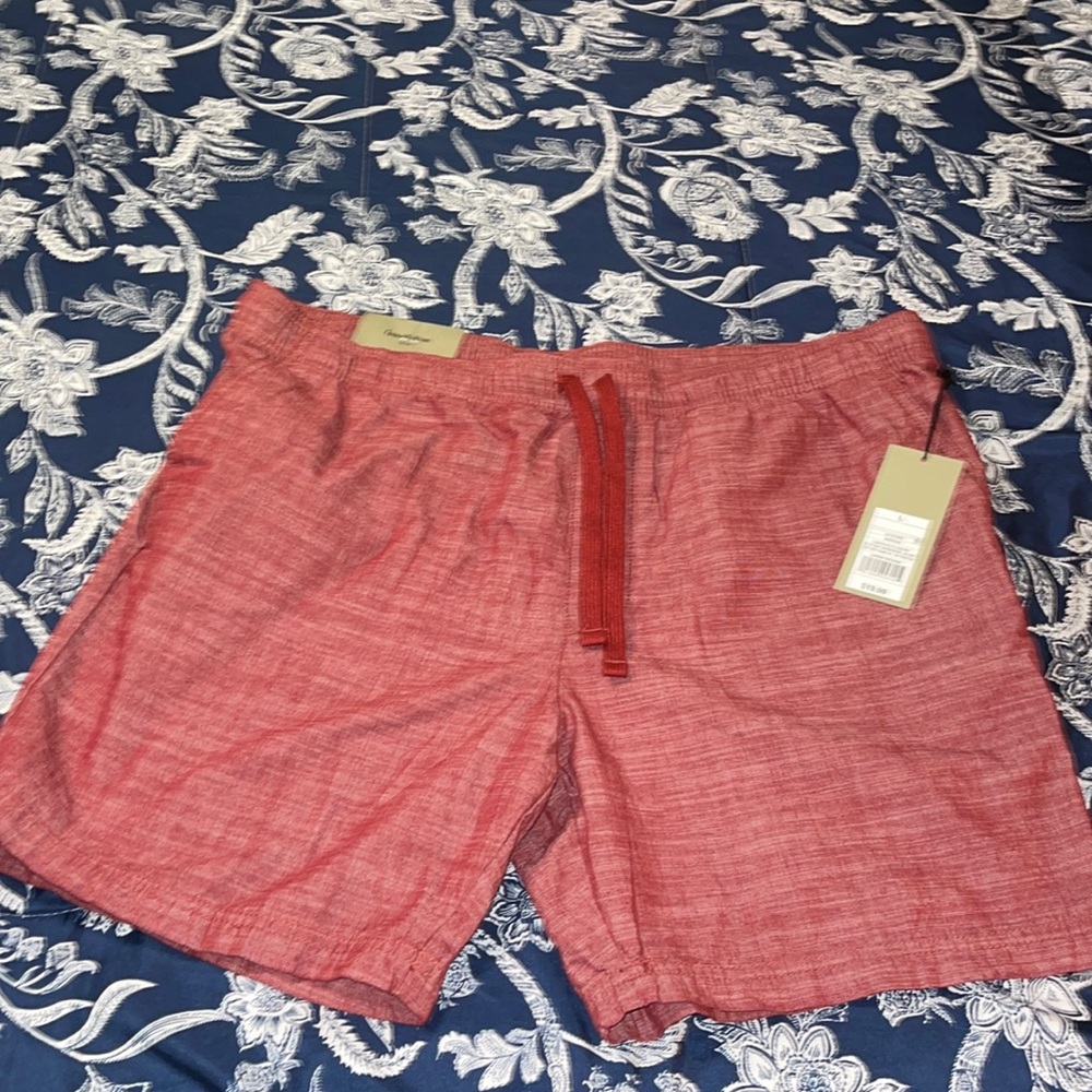 Goodfellow & Co shorts  7” inseam in Red